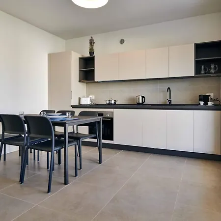Apartmentsgarda - Garda31 شقة غارْدا