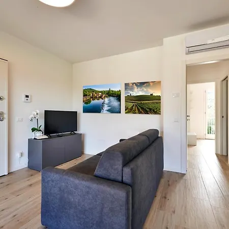 Apartmentsgarda - Garda31 * Garda (Verona)